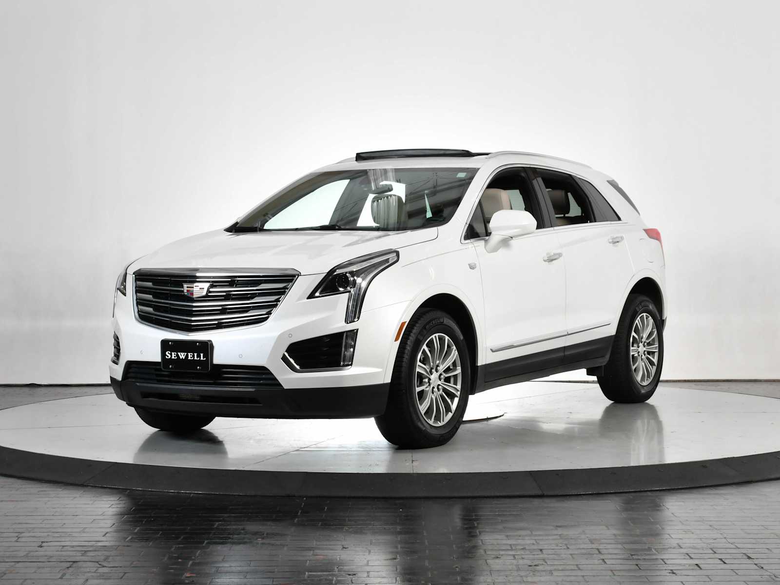 2019 Cadillac XT5 Luxury's photo