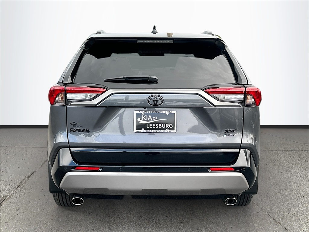2025 Toyota RAV4 Hybrid XSE photo 2