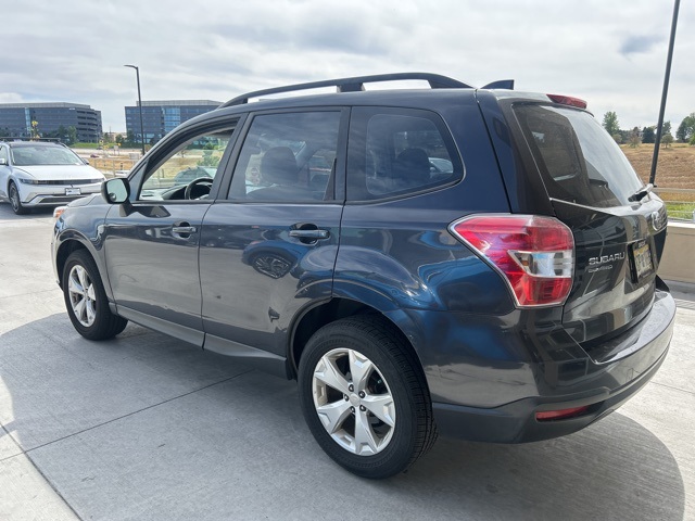 2016 Subaru Forester 2.5i photo 3