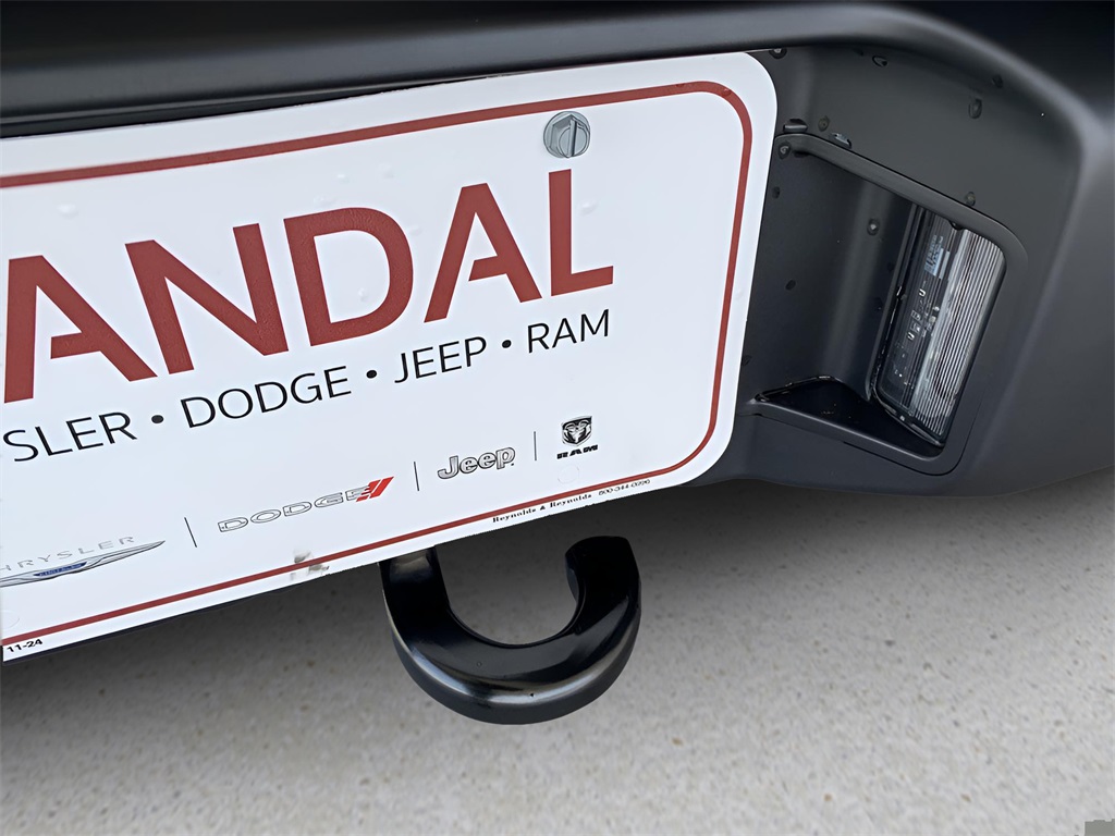 2025 Jeep Wrangler Willys photo 18