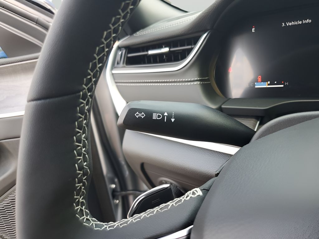2025 Jeep Grand Cherokee Limited photo 33