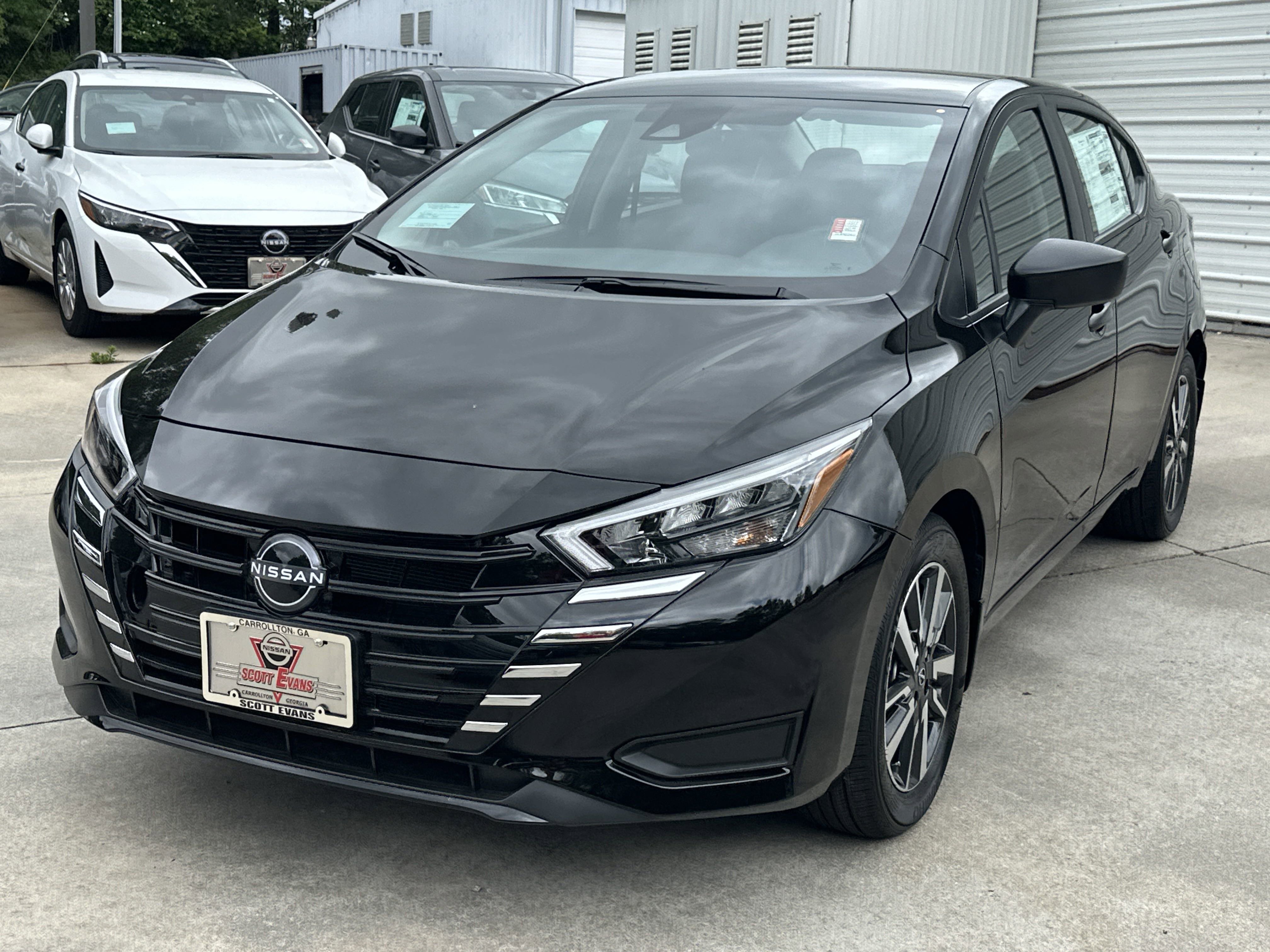 2025 Nissan Versa S photo 3