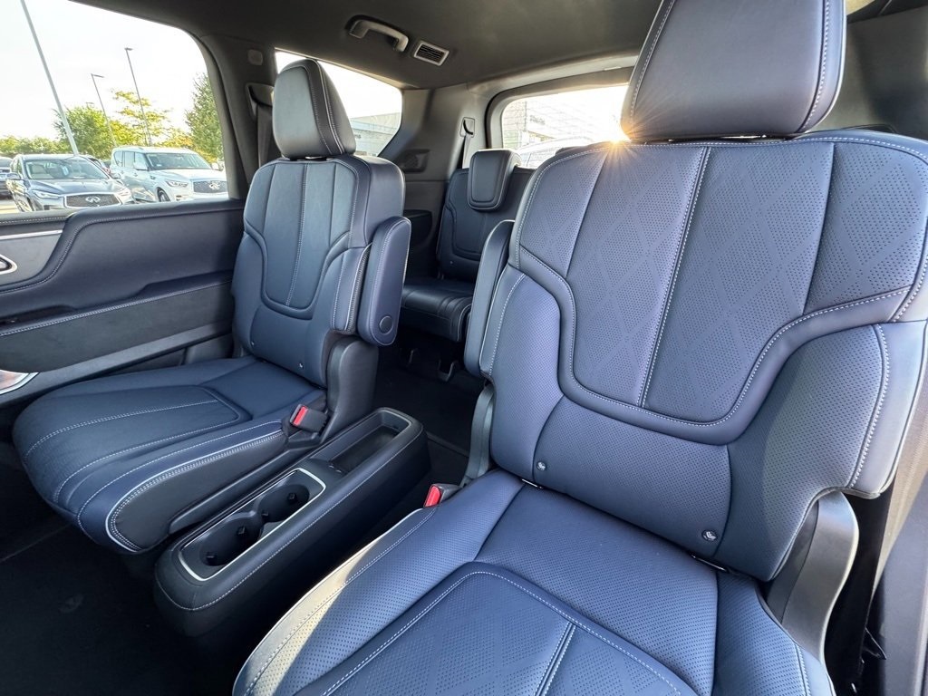 2026 Infiniti QX80 Sensory photo 22