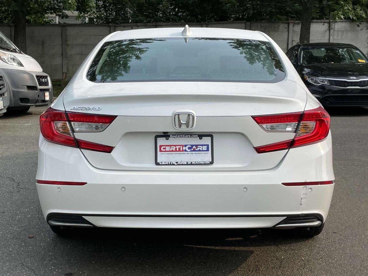 2022 Honda Accord EX-L photo 2