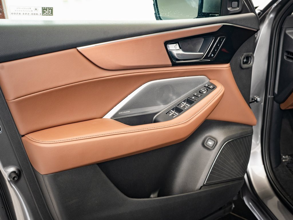 2025 Acura MDX SH-AWD Technology photo 21