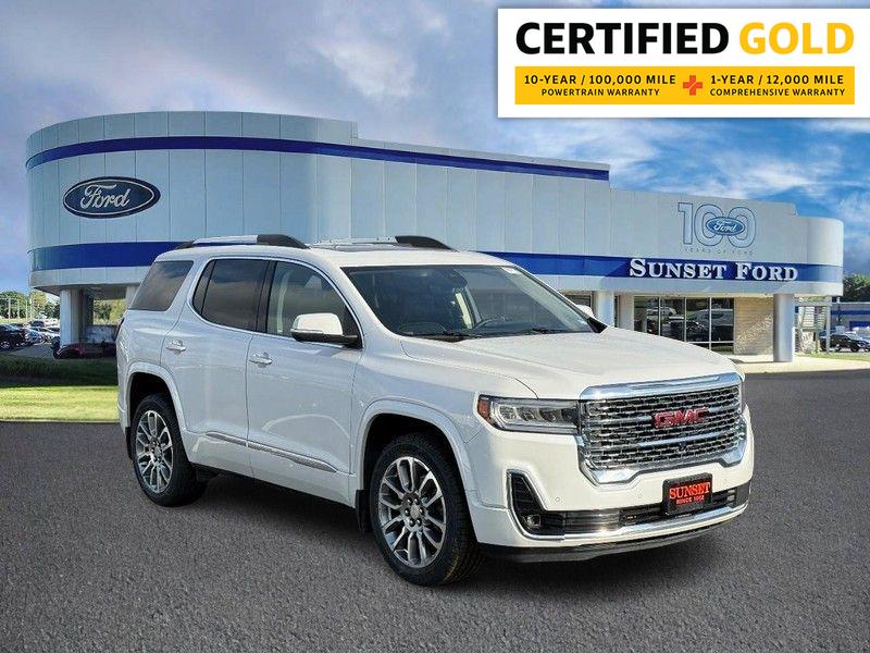 2023 GMC Acadia Denali's photo