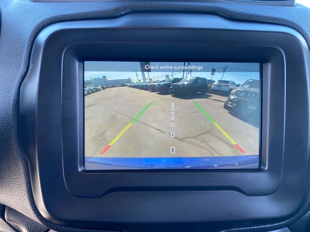 2020 Jeep Renegade Latitude photo 13