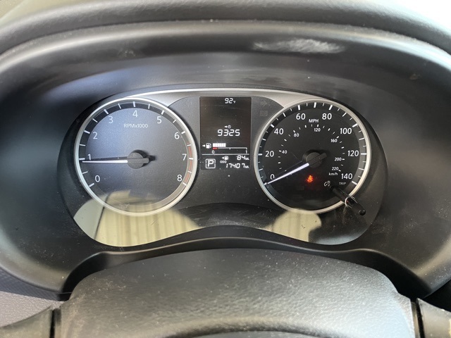 2024 Nissan Kicks S photo 10