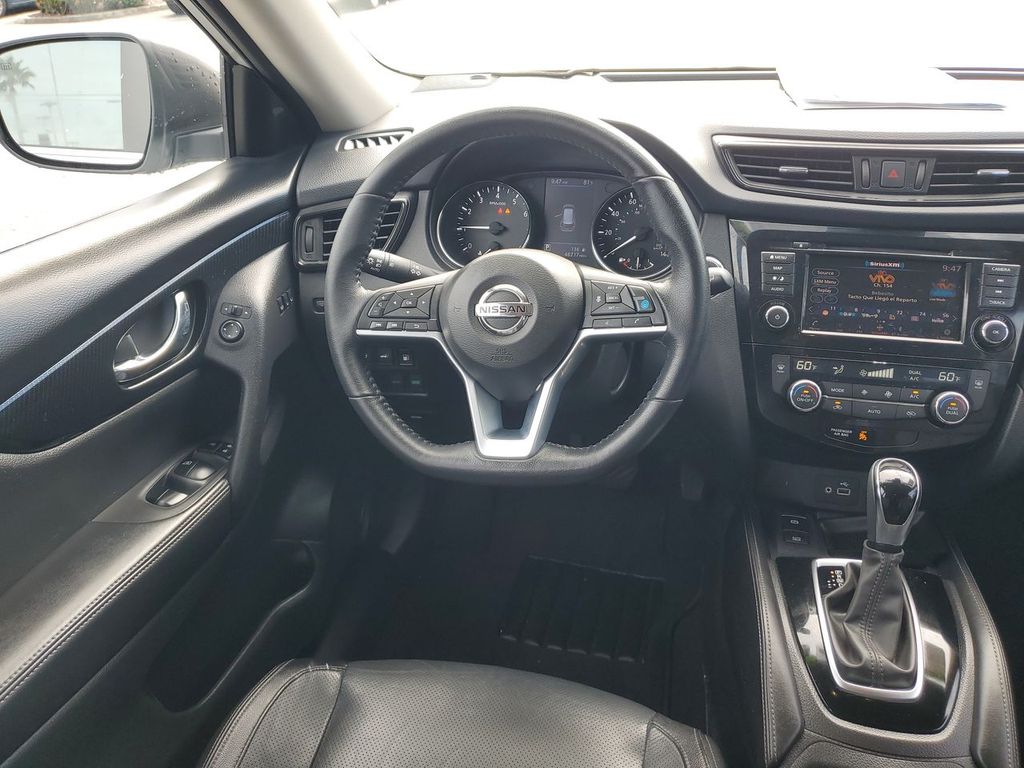 2019 Nissan Rogue SL photo 7