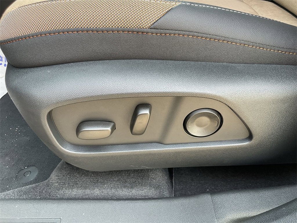 2026 Chevrolet Silverado EV LT photo 12