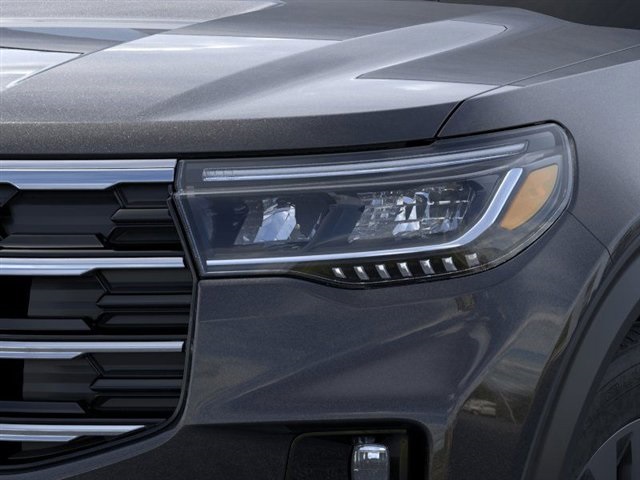 2025 Ford Explorer photo 16