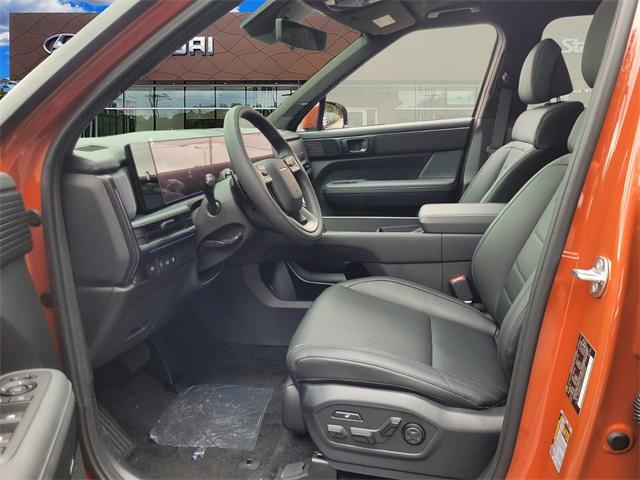 2025 Hyundai Santa Fe Calligraphy photo 2