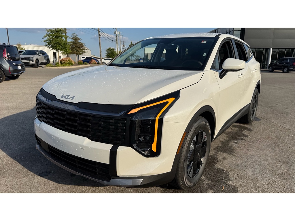 2026 Kia Sportage Hybrid LX photo 23