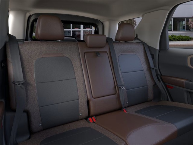 2025 Ford Bronco Sport Outer Banks photo 9
