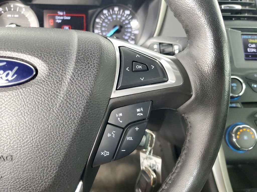 2014 Ford Fusion SE photo 20