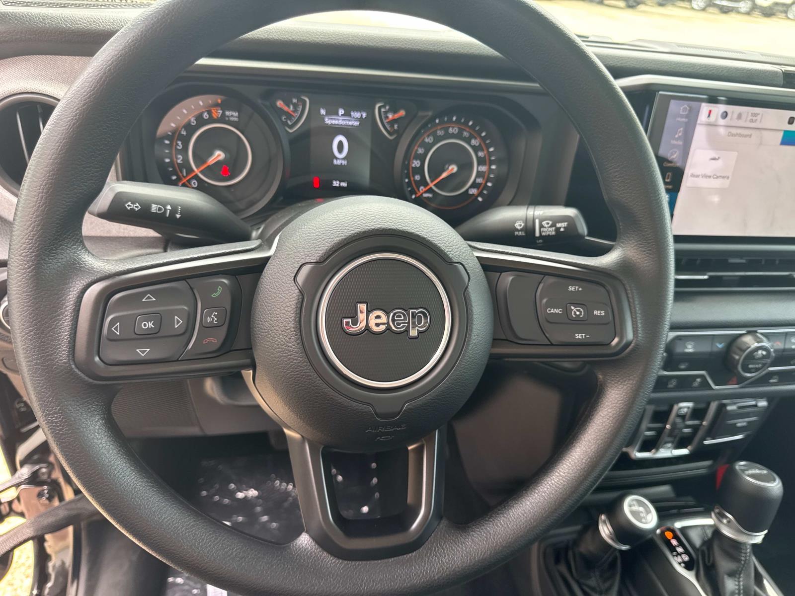 2025 Jeep Gladiator Sport photo 10