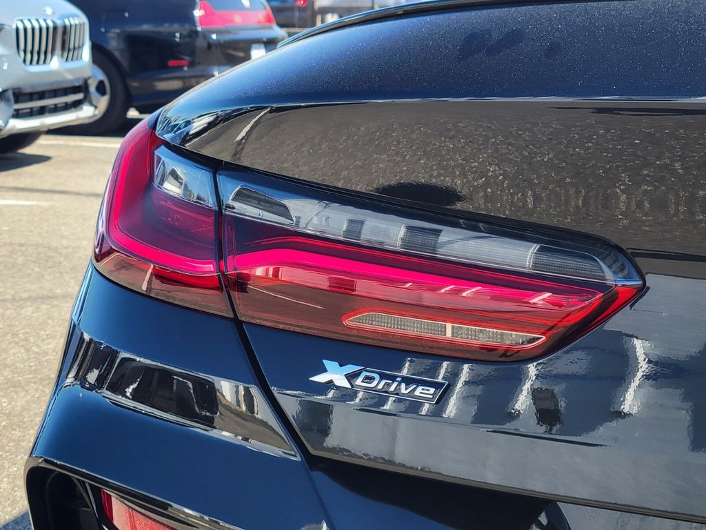 2026 Bmw 850i xDrive Coupe photo 10