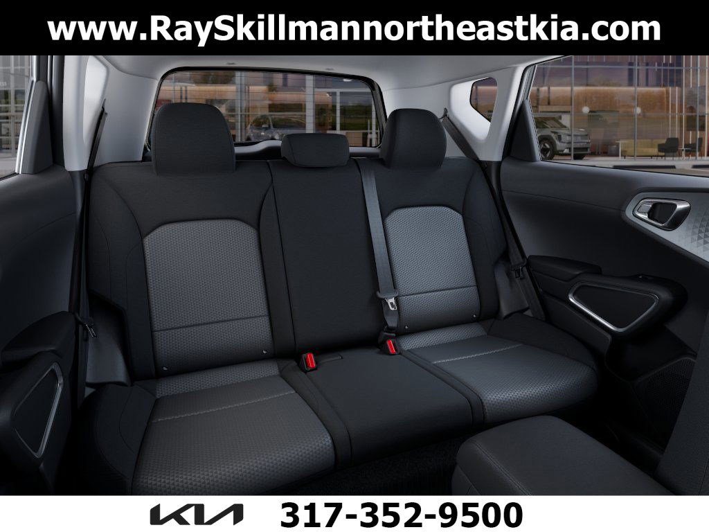 2025 Kia Soul LX photo 12
