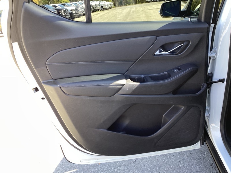 2022 Chevrolet Traverse Cloth photo 11