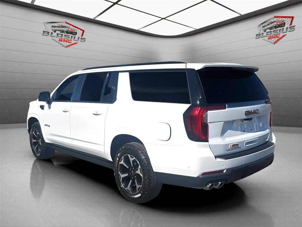 2026 Gmc Yukon XL AT4 photo 3