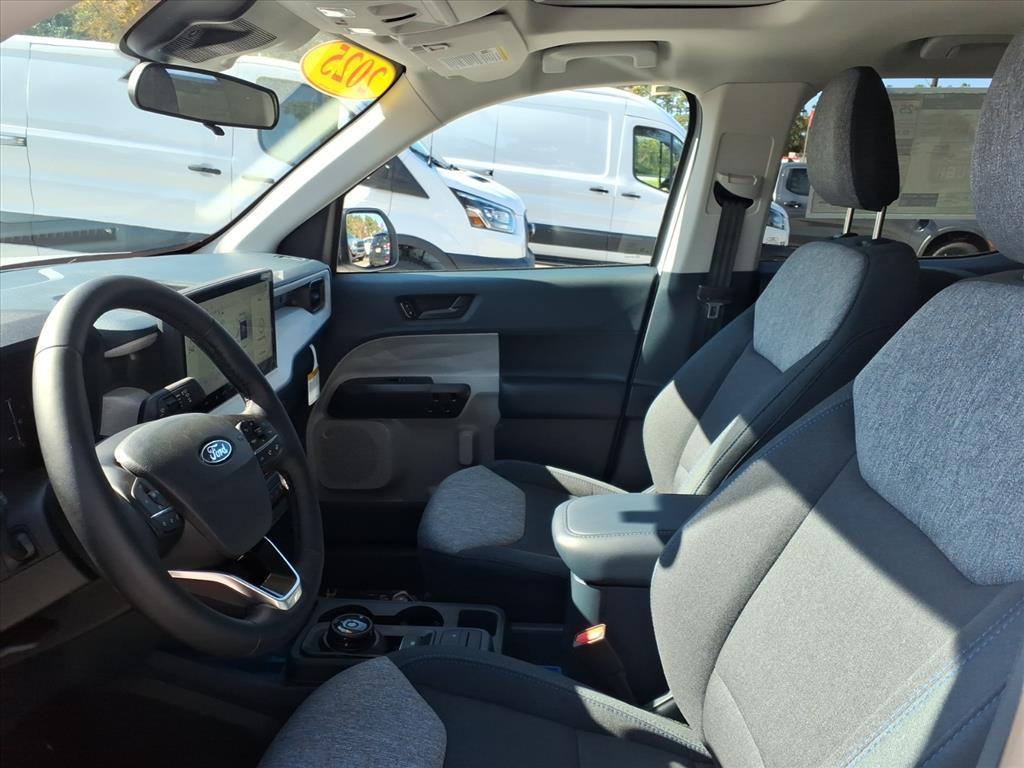 2025 Ford Maverick XLT photo 4