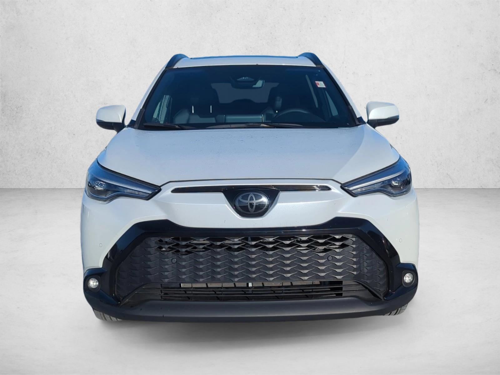 2024 Toyota Corolla Hybrid XSE photo 2