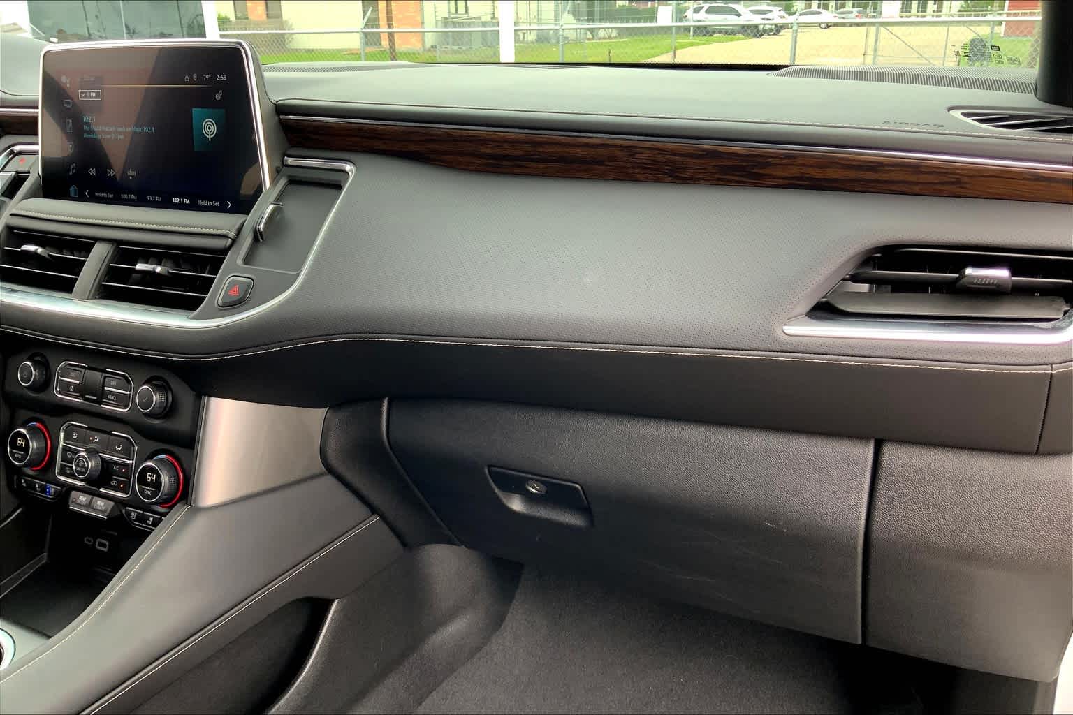 2024 Chevrolet Tahoe Premier photo 30