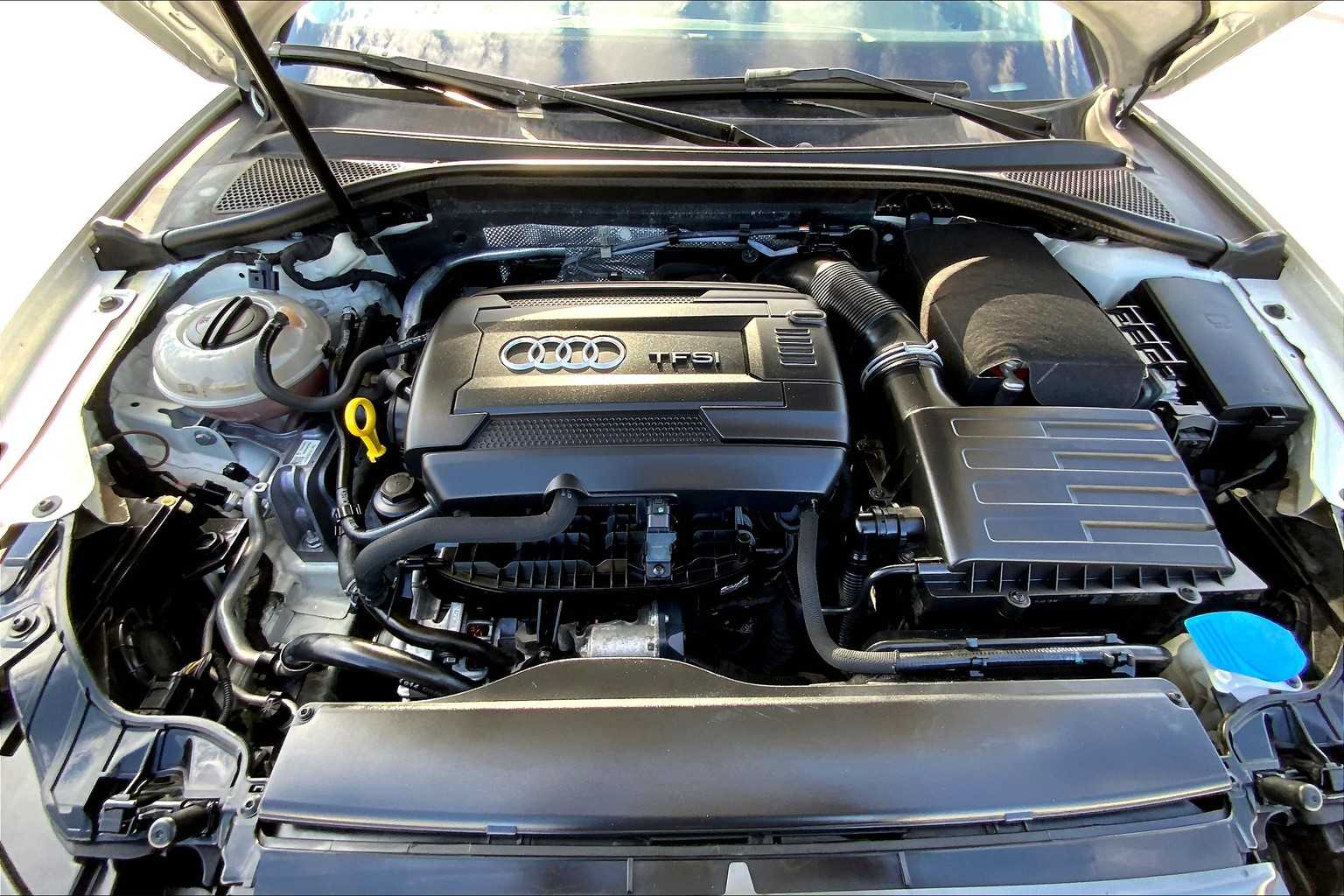 2015 Audi A3 1.8T Premium Plus photo 28