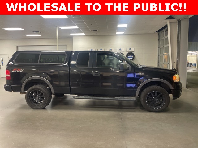 2005 Ford F-150 XL photo 2