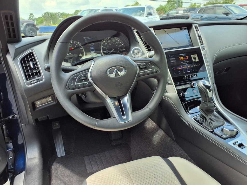 2022 Infiniti Q60 Luxe photo 25