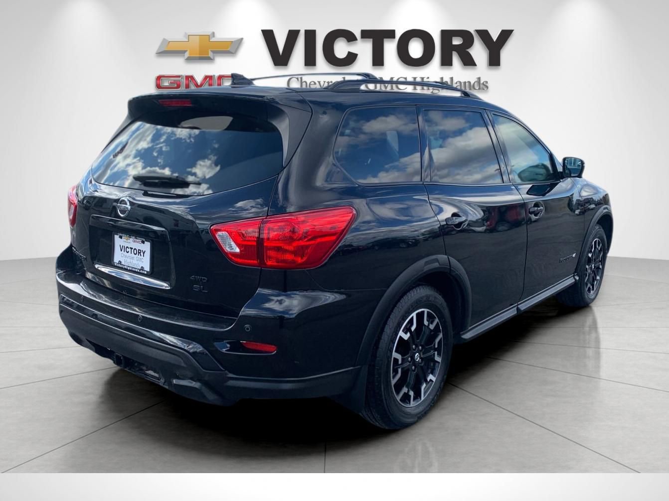 2020 Nissan Pathfinder SL Rock Creek photo 3