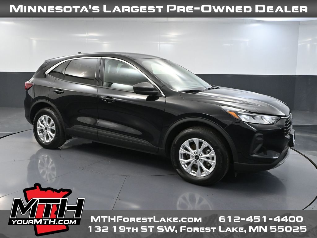 2024 Ford Escape Active's photo