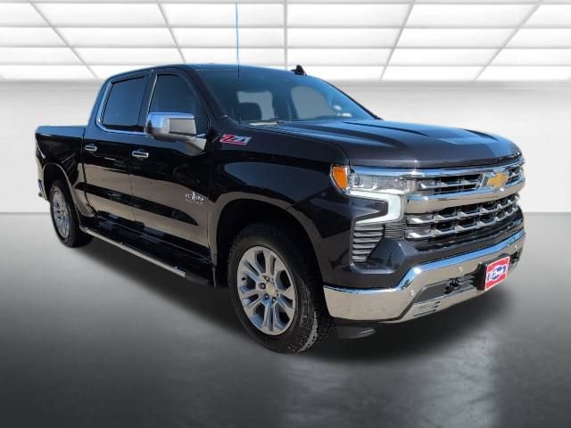 2022 Chevrolet Silverado 1500 LTZ's photo