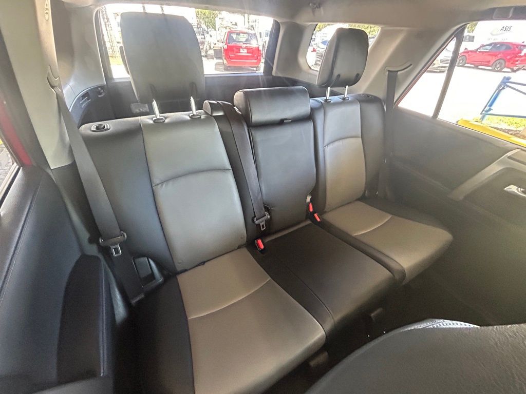 2023 Toyota 4Runner SR5 Premium photo 27