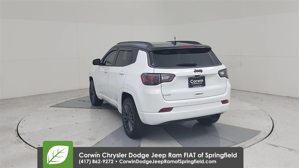 2022 Jeep Compass High Altitude photo 11
