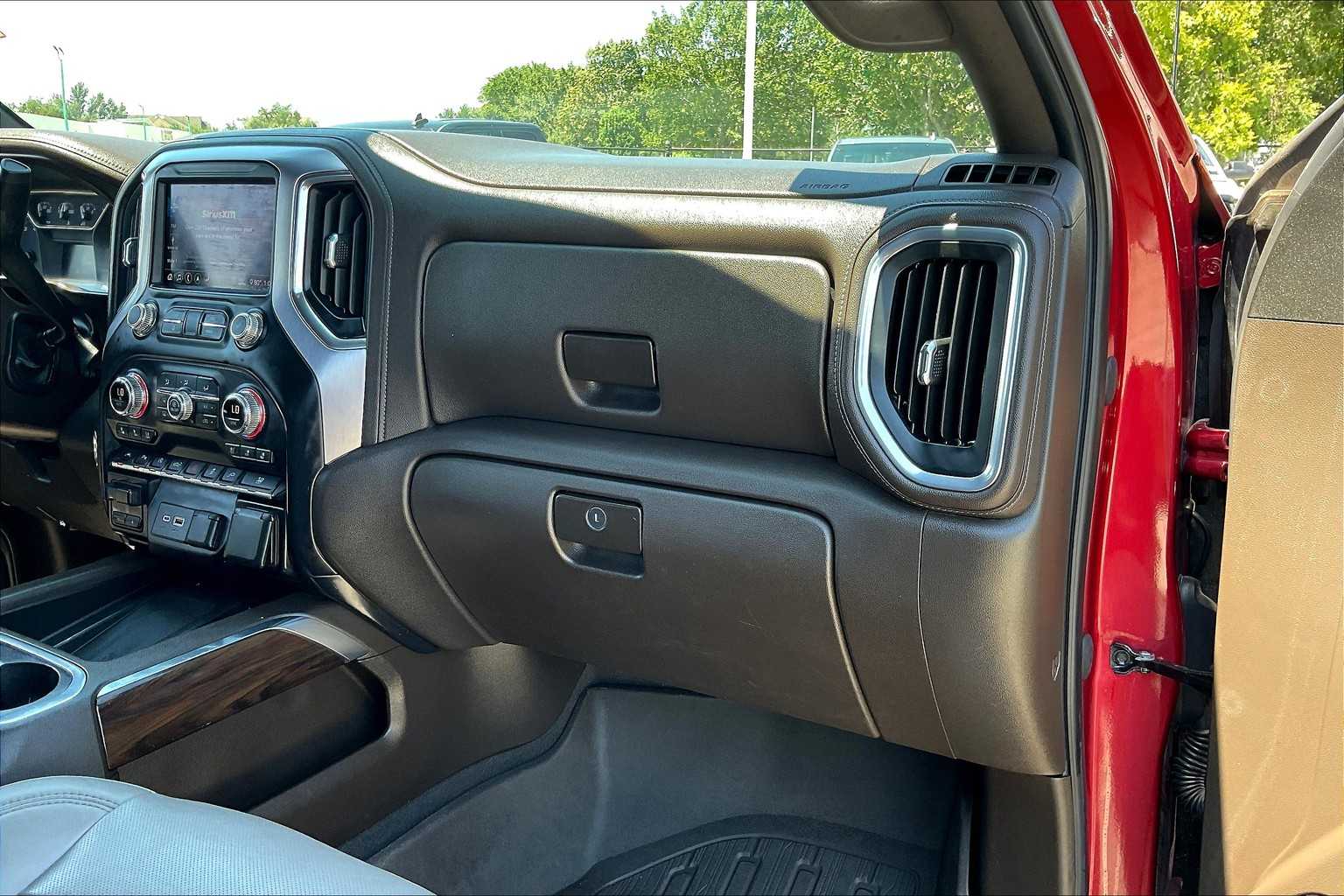 2020 Gmc Sierra 1500 SLT photo 18
