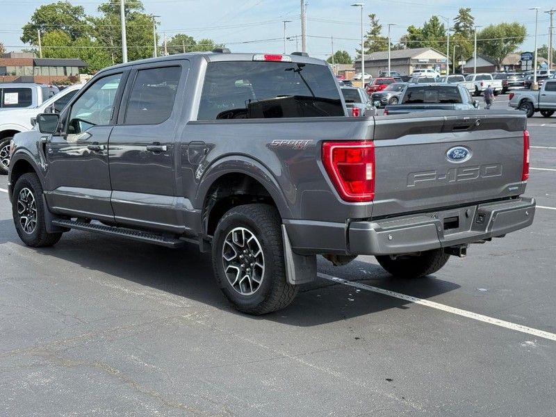 2022 Ford F-150 XLT photo 5