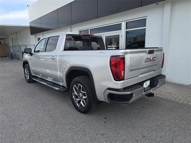 2022 Gmc Sierra 1500 SLT photo 3