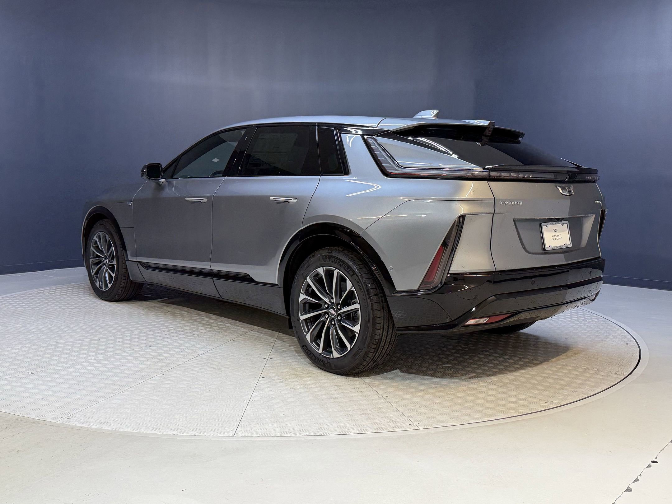 2025 Cadillac Lyriq Sport photo 3