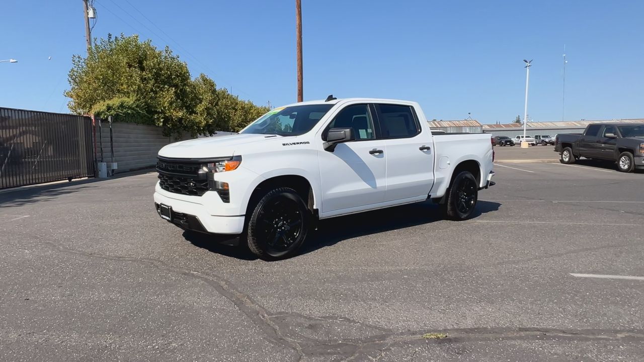 2025 Chevrolet Silverado 1500 Custom photo 38