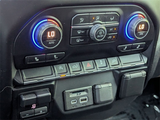 2019 Chevrolet Silverado 1500 LT photo 19