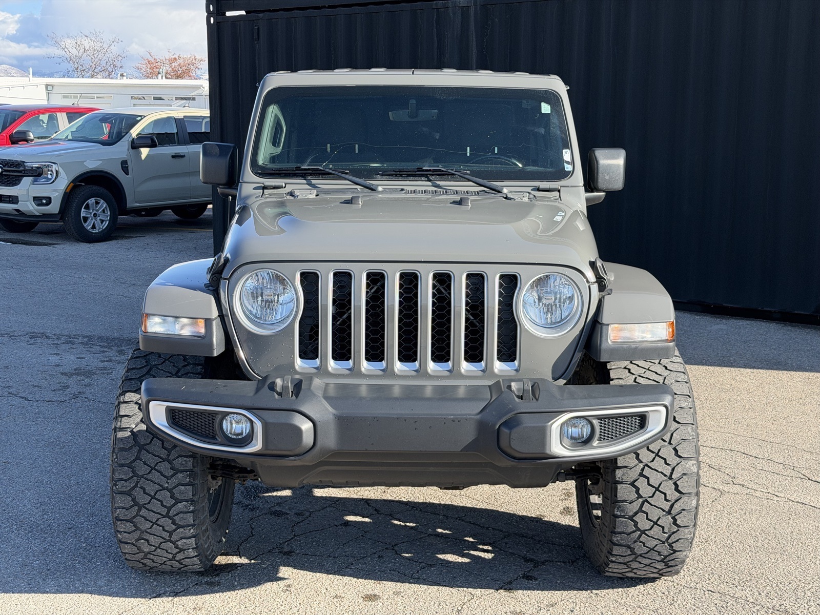 2020 Jeep Gladiator Overland photo 3