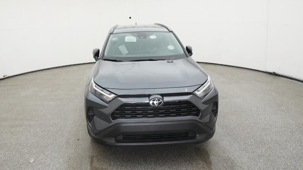 2025 Toyota RAV4 Hybrid LE photo 2