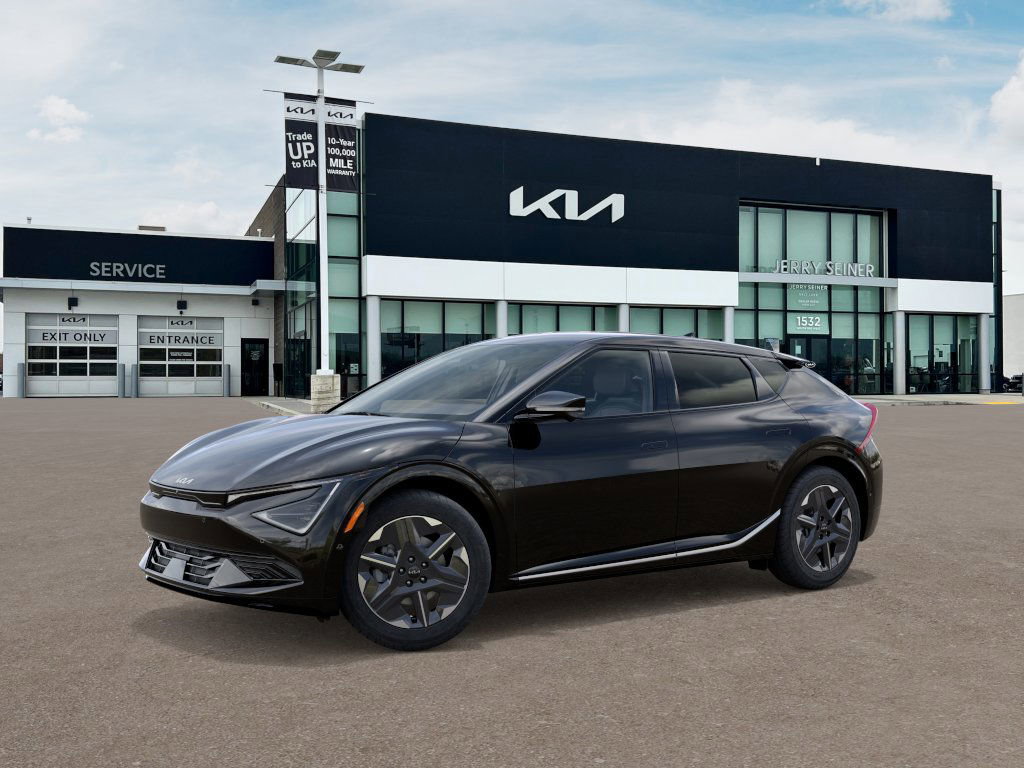 2025 Kia EV6 Light photo 3