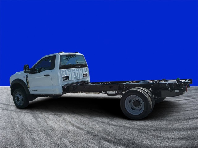 2025 Ford F-450 XL photo 5