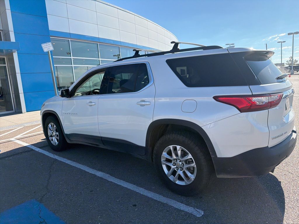 2020 Chevrolet Traverse 1LT photo 12