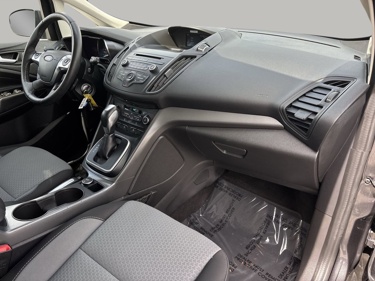 2017 Ford C-Max Hybrid SE photo 6