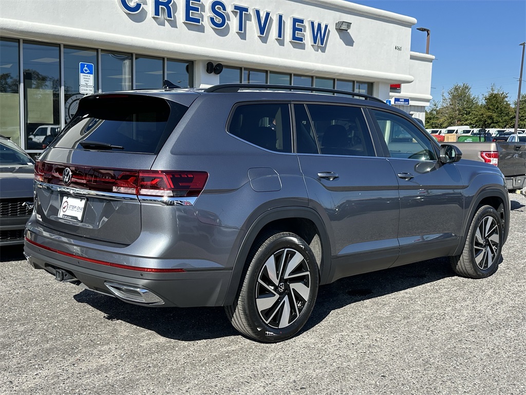 2025 Volkswagen Atlas SE Technology photo 3