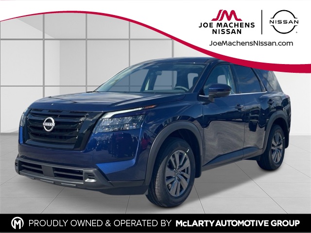 2025 Nissan Pathfinder SV's photo