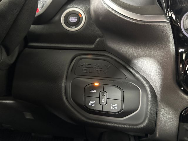 2025 Ram 2500 Big Horn photo 17